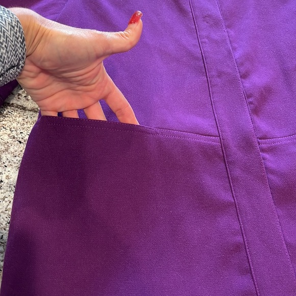 EUC Focus 2000 purple lined hidden button blazer - Picture 3 of 15